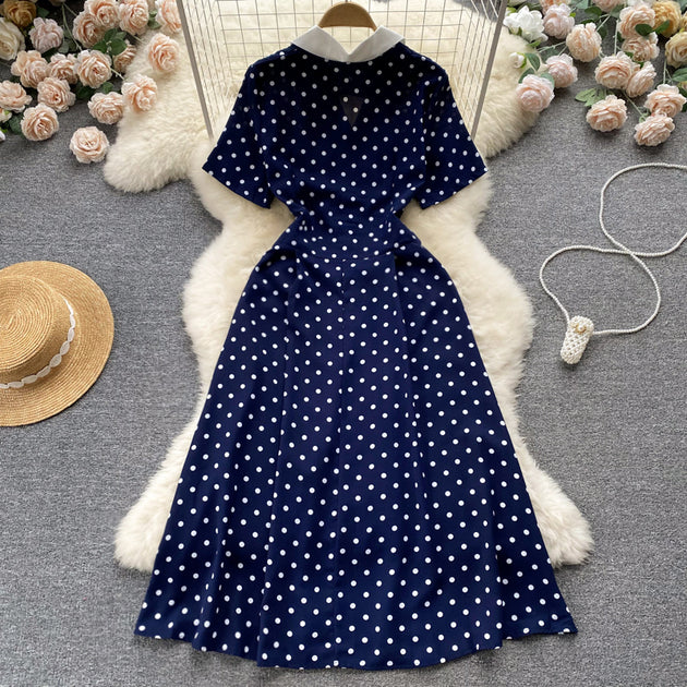 Molly V Neck Dress – All Pretty Girls